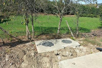 Casă cu 2 camere cu Teren 1300 Mp în Central - 1