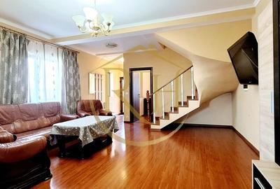 Oferim spre inchiriere, casa-duplex, 4 camere, Dumbravita aproape de Lidl