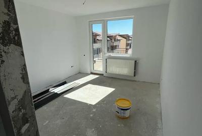 Apartament cu 2 camere semidecomandat în Florești - 1