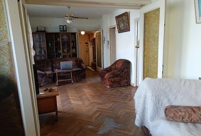Apartament cu 3 camere semidecomandat, mobilat în Dacia - 12
