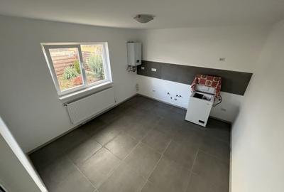 Glina stadion casa parter 4 camere - 11