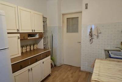 Apartament cu 4 camere decomandat, mobilat în Baraolt - 9