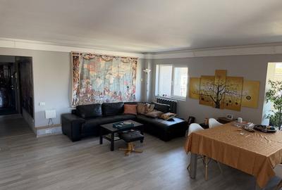 Apartament cu 4 camere decomandat în Capitol - 1