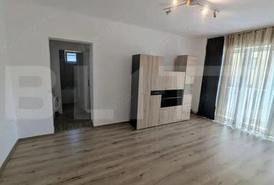 Apartament cu 2 camere, cetate, etajul 1