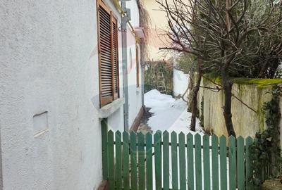 Casă cu 5 camere cu Teren 200 Mp în Grivița - 4