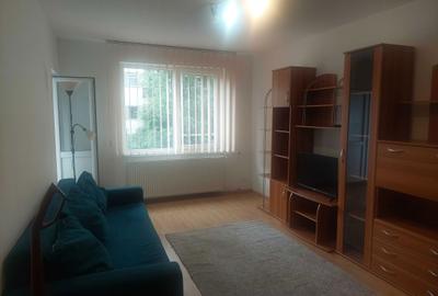 Apartament cu 2 camere decomandat în Iancului