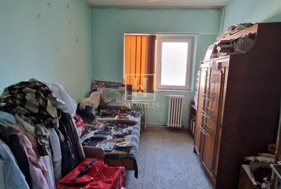 Apartament cu 3 camere decomandat în Central - 4