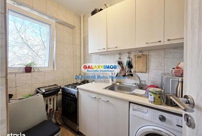 Garsonieră semidecomandată în 1 Mai - 2