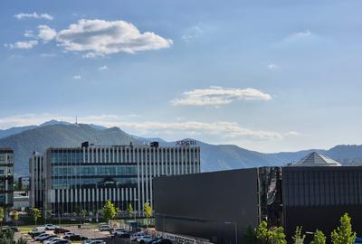 Inchiriere apartament 2 camere Coresi Avantgarden cu parcare si boxa - 16