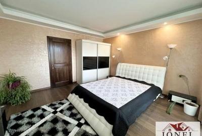 Casă individuală cu 5 camere cu Canalizare în Cetate - 7