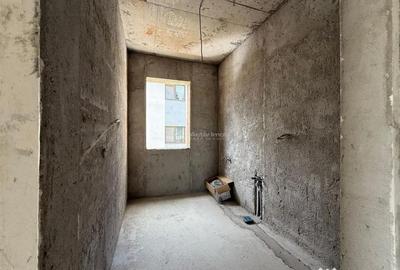 Apartament cu 3 camere decomandat în Bragadiru