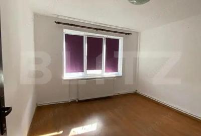 Apartament cu 3 camere decomandat, mobilat în Central - 4