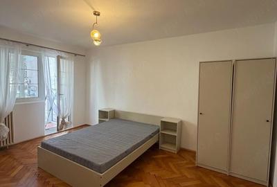 Garsonieră decomandată în Complex Studențesc - 1