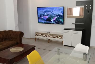 Apartament cu 3 camere semidecomandat, mobilat în Tomis Plus - 3