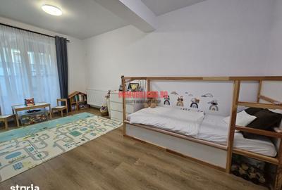 Apartament cu 3 camere semidecomandat, mobilat în Titan - 16