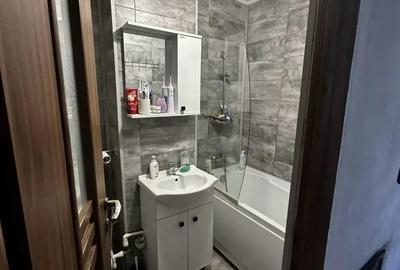 Garsonieră decomandată în Școlilor - 1