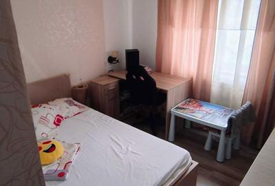 Apartament cu 2 camere decomandat în Tineretului - 8