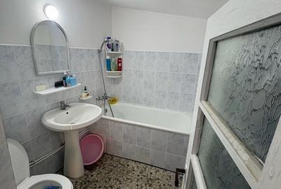 Casă cu 4 camere cu Teren 180 Mp în Palazu Mare - 7
