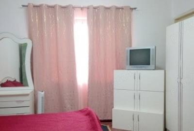 Inchiriez Casa, sau camere in oras Marasesti,VN - 1