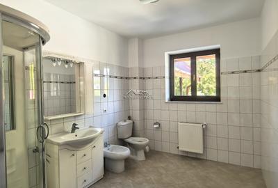 Proprietate Breaza Vila 1000mp , casa administrator , teren generos 3600mp - 28