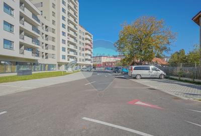 Apartament cu 2 camere semidecomandat în Calea București - 2