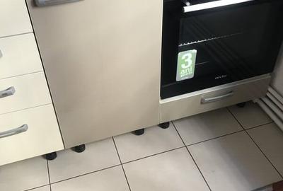 Apartament cu 2 camere decomandat în Vitan