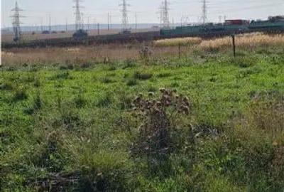 Teren de 2500 mp, în Central - 2