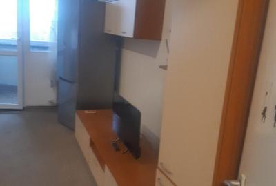 Inchiriez garsoniera Berceni str. turnu magurele - 4