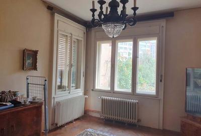 Vila cu trei apartamente,zona Olimpia - 10