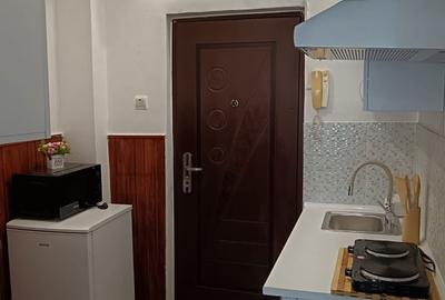 Garsonieră decomandată în Central - 5