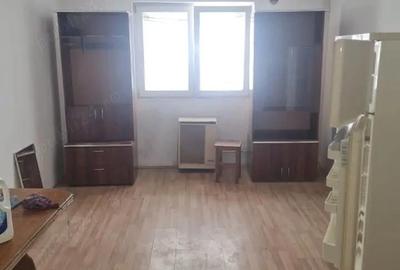 Garsonieră nedecomandată în Central - 3