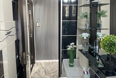Apartament cu 3 camere semidecomandat în Girocului - 9