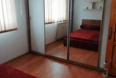 Apartament cu 4 camere decomandat în Central - 1