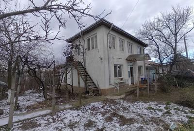 Casă cu 4 camere în Trușești - 4