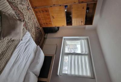 Apartament cu 2 camere decomandat în Republicii - 9