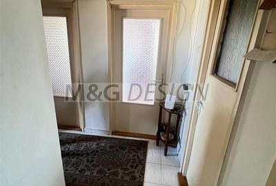 Apartament cu 3 camere decomandat în Dâmbovița - 12
