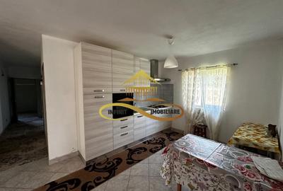 Casă individuală cu 3 camere cu Canalizare în Secuieni - 13