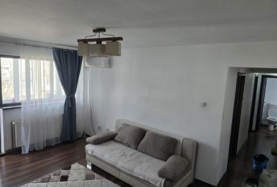 Apartament cu 3 camere decomandat în Central - 1