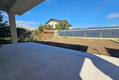 Casă cu 5 camere în Aradului