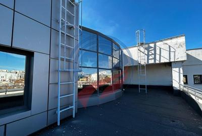 Spațiu comercial, de 477 mp, în Central - 10