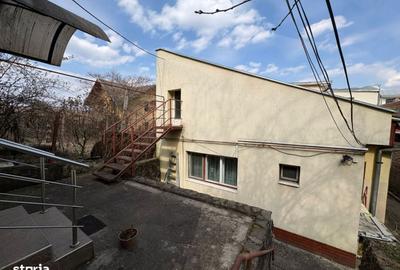 Casă cu 4 camere în Central - 3