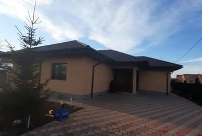 Vând casă Voinești super pret - 4