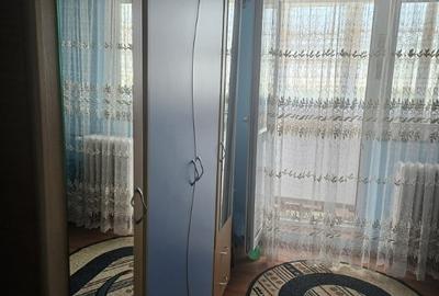 Apartament cu 4 camere semidecomandat în Olteniței - 13