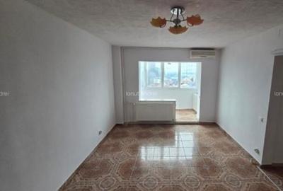 Apartament cu 2 camere decomandat în Sălăjan