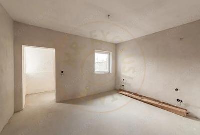 Casa la tara cu teren generos in zona Calinesti-Ciocanesti -Jud. Arges! - 3