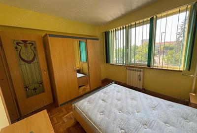 Apartament cu 4 camere semidecomandat în Circumvalațiunii - 10