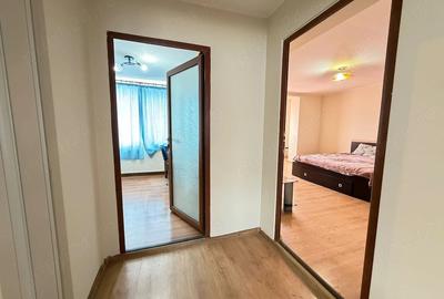 Apartament cu 4 camere decomandat în Central - 1