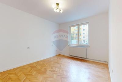 Casă cu 5 camere cu Teren 540 Mp în 13 Decembrie - 3