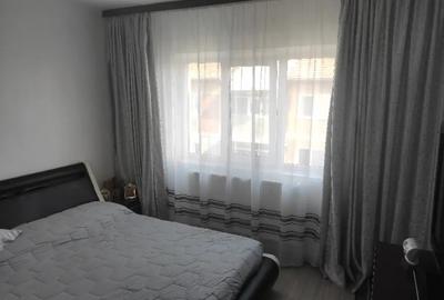 Apartament cu 3 camere decomandat în Tomești - 7