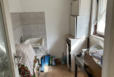 Apartament cu 2 camere decomandat în Bârzești - 2